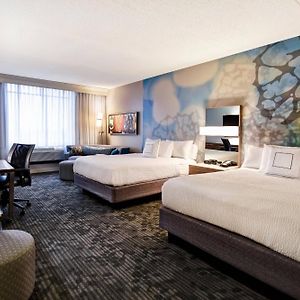 Executive Queen Room Two Queen Beds Sofa Bed